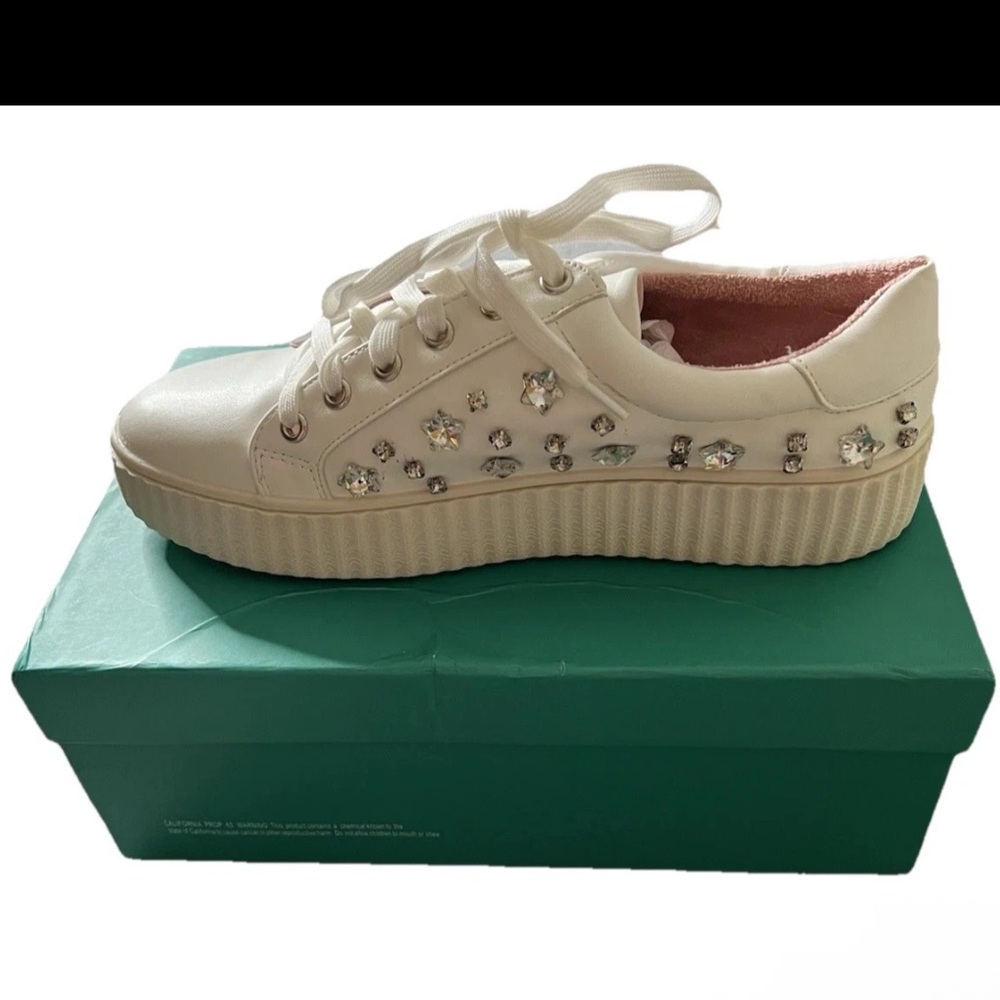 NEW Lauren Lorraine Sneakers Pam Women’s 9 White Gems Lace-up Casual Everyday